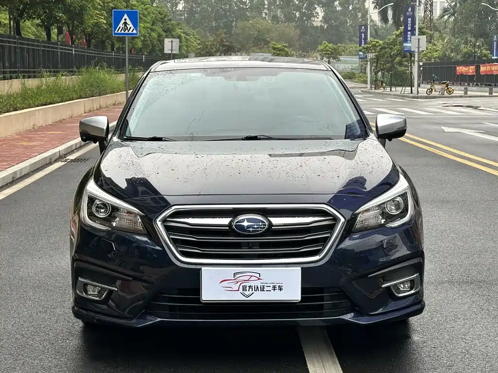 Subaru Legacy 2020 — фото 2