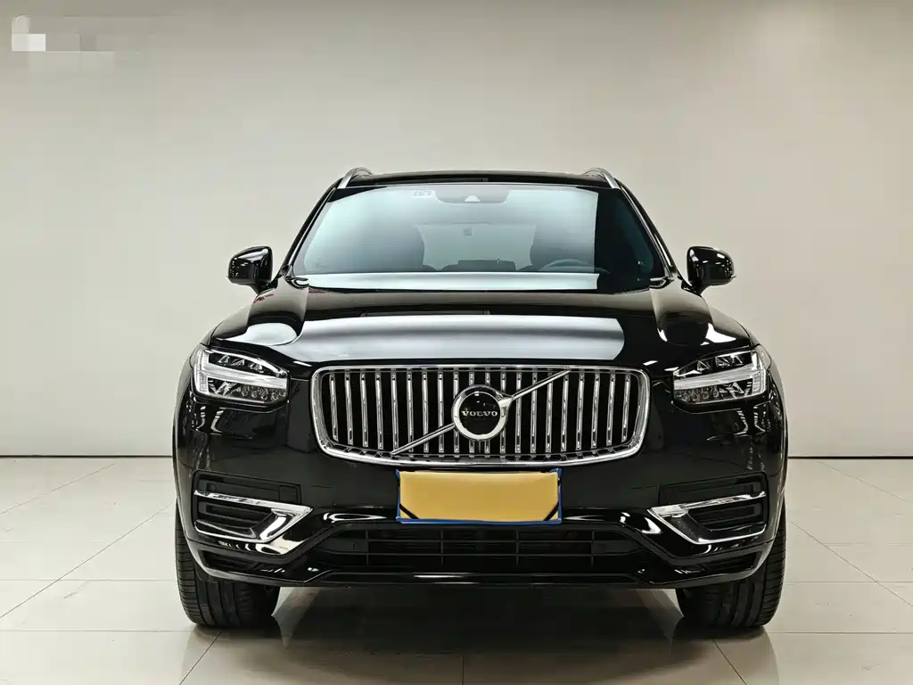 Volvo XC90 2022 — фото 2