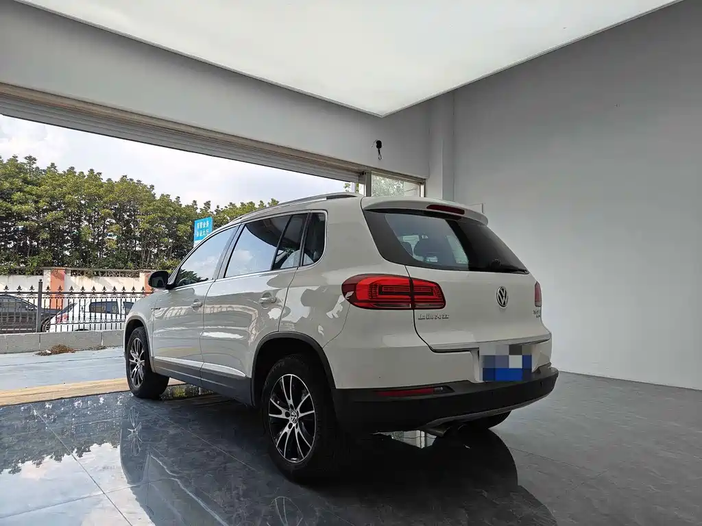 Volkswagen Tiguan 2016 — фото 6