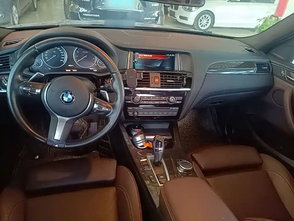 BMW X4 2016 — фото 10