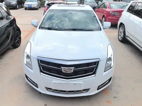 Cadillac XTS 2015