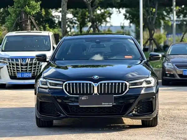 BMW 5 Series 2023