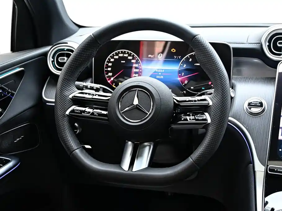 Mercedes-Benz GLC 2024 — фото 19