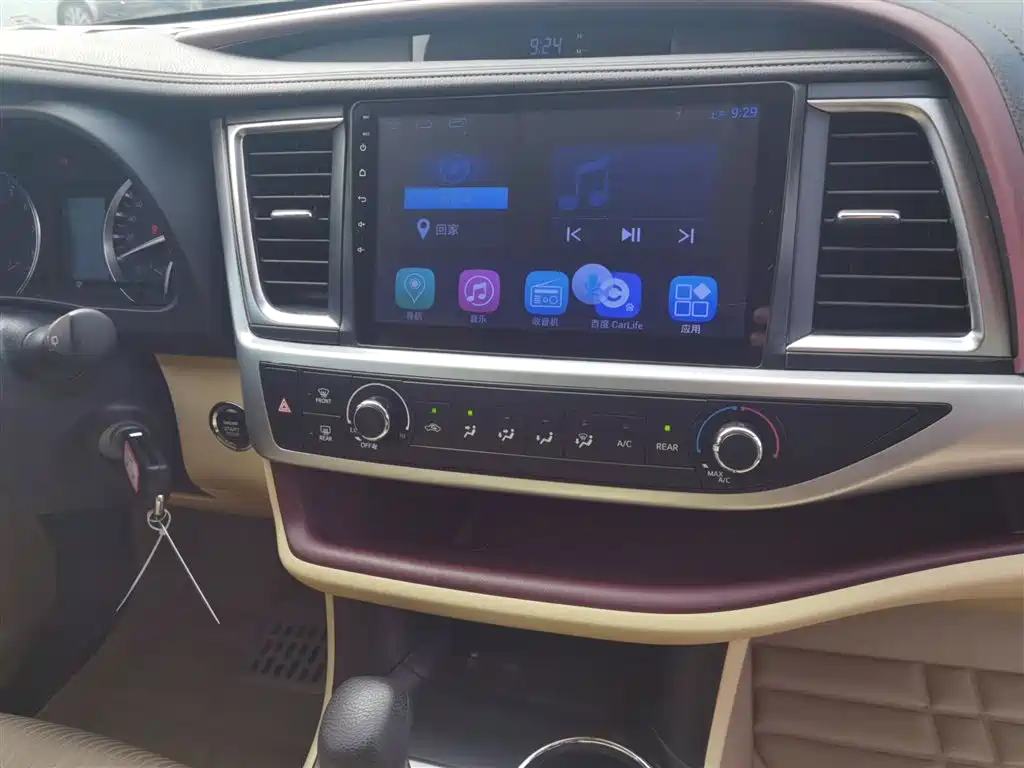 Toyota Highlander 2017 — фото 13