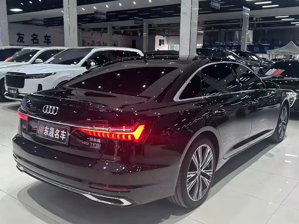 Audi A6L 2024 — фото 10