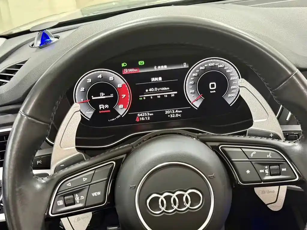 Audi A4L 2021 — фото 11