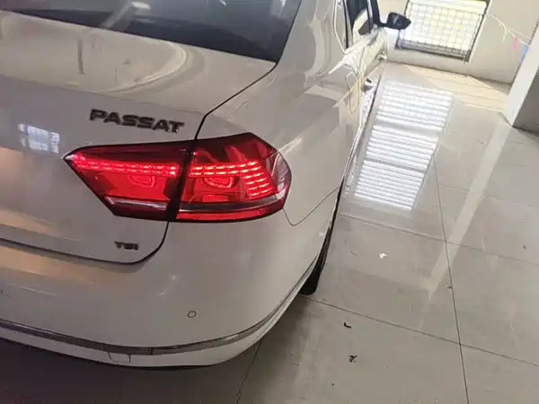 Volkswagen Passat 2015