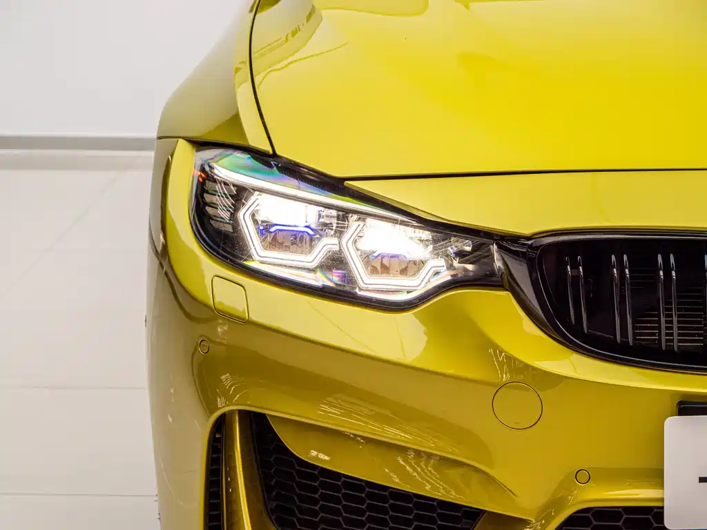 BMW M4 2017 — фото 11