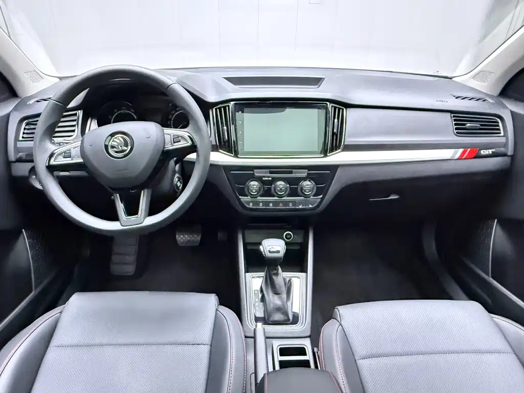 Skoda Kamiq 2023 — фото 19