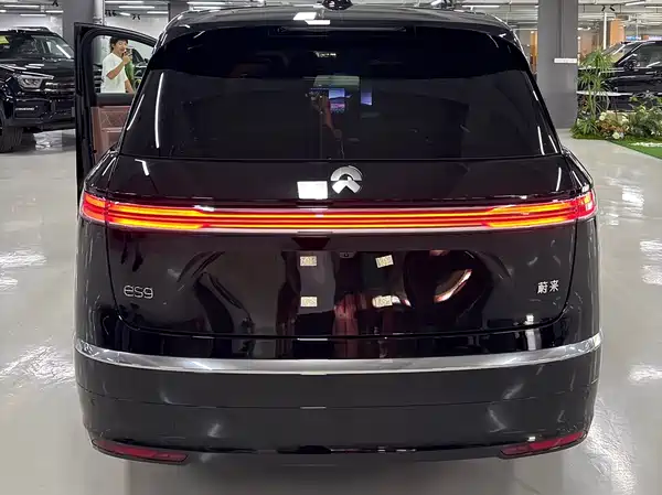 NIO ES9 2026