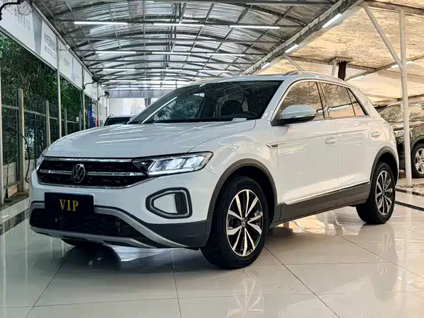 Volkswagen T-Roc 2023