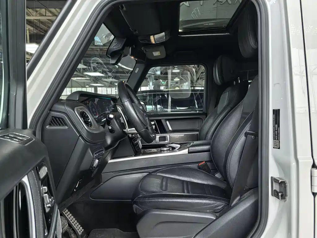 Mercedes-Benz G-Class 2019 — фото 11