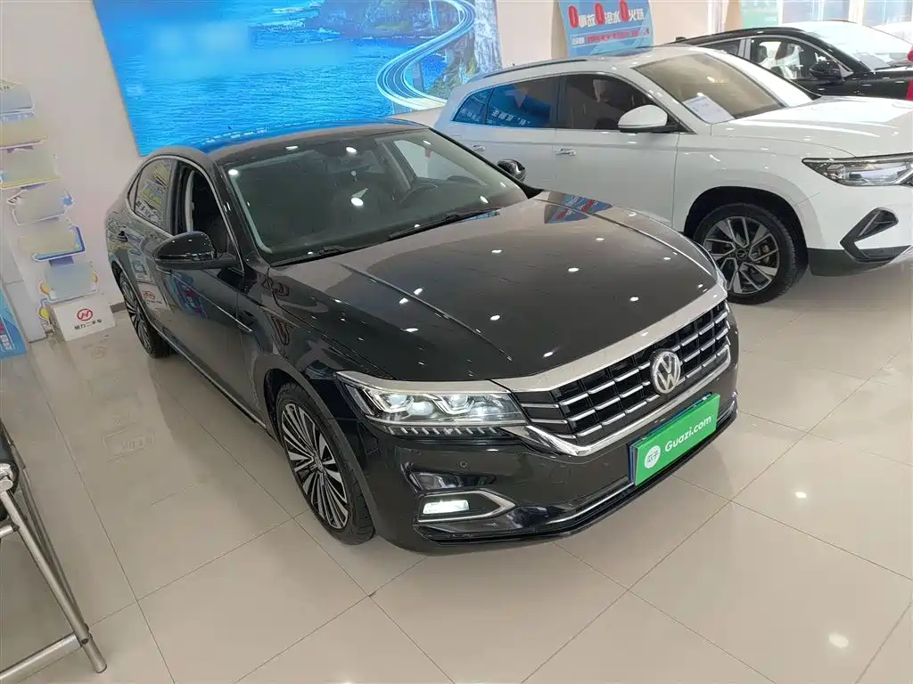 Volkswagen Passat 2019 — фото 22