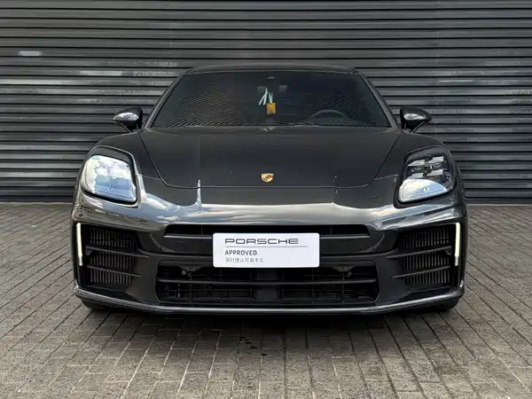 Porsche Panamera 2024
