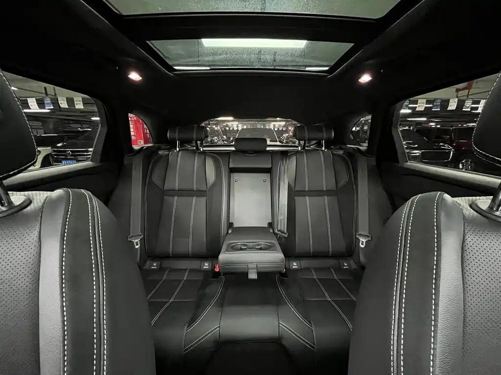 Land Rover Velar 2019 — фото 26