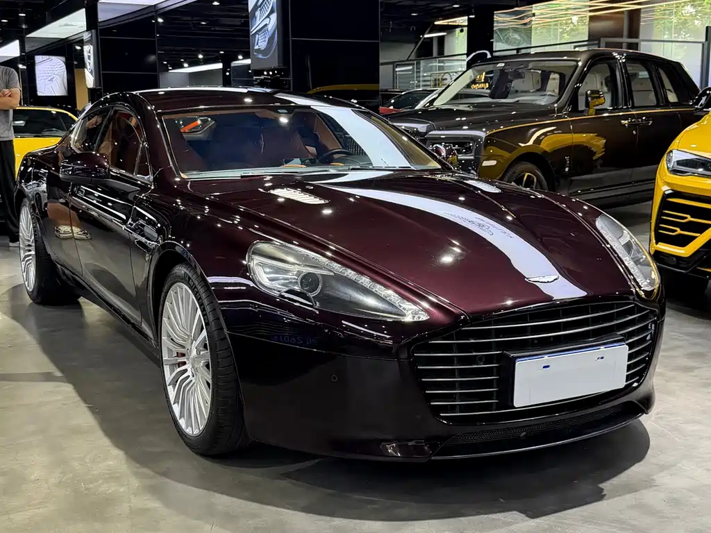 Aston Martin Rapide 2015 — фото 3