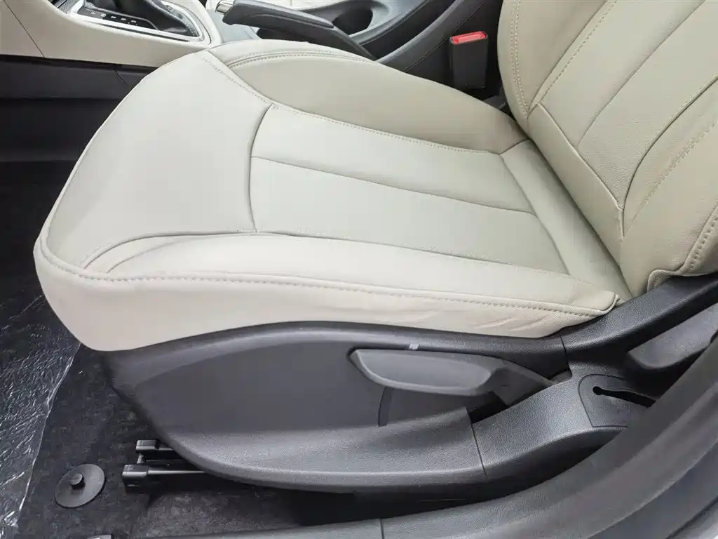 Buick Excelle 2020 — фото 20