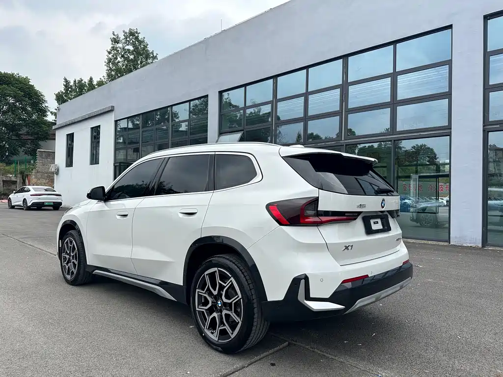 BMW X1 2024 — фото 13