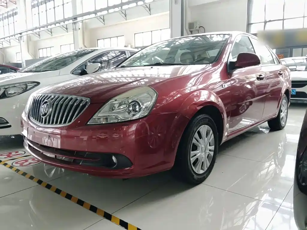 Buick Excelle 2015 — фото 1