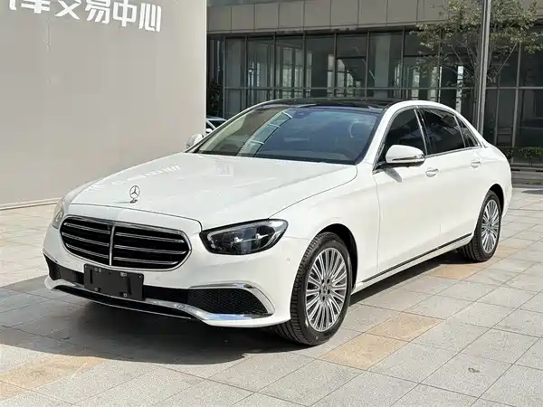 Mercedes-Benz E-Class 2023
