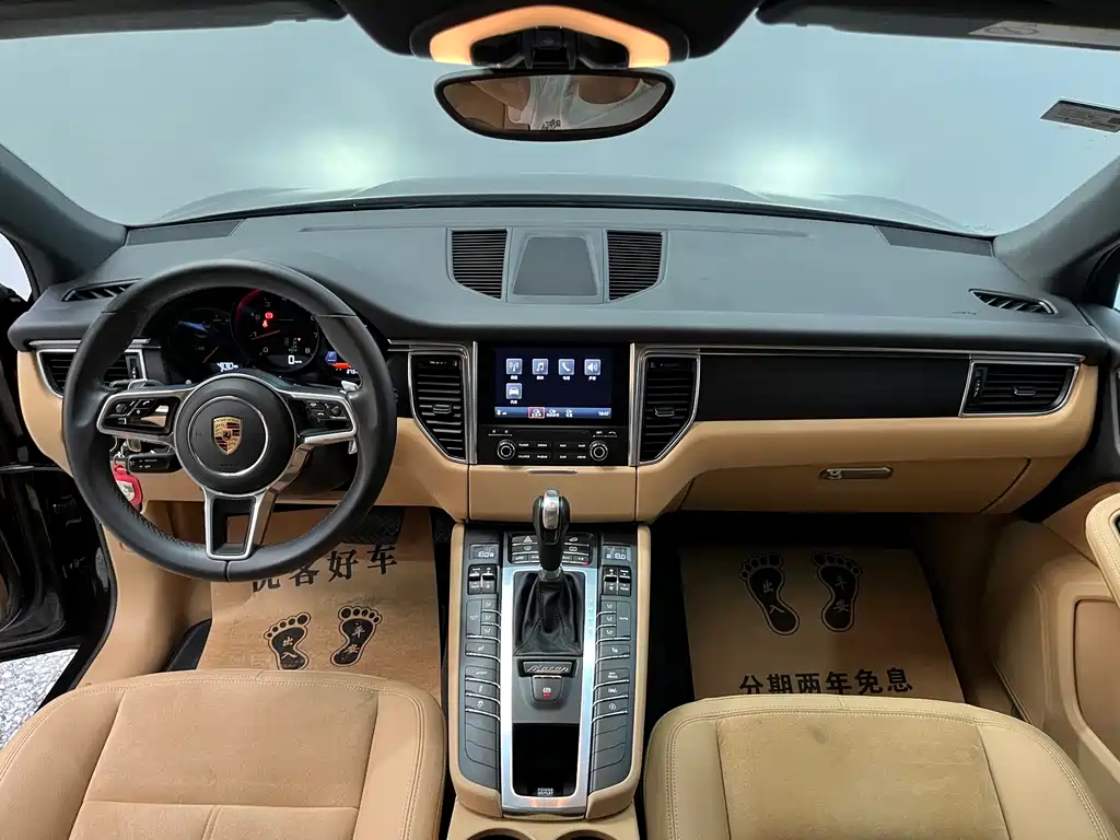 Porsche Macan 2016 — фото 9