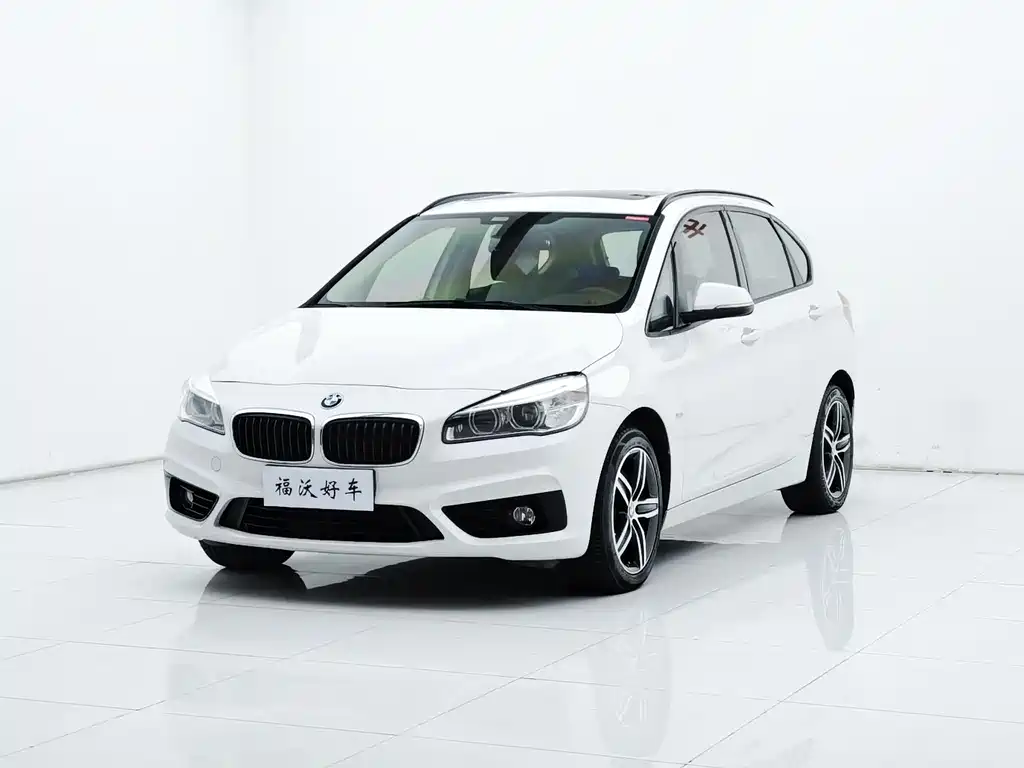 BMW 2 Series Active Tourer 2017 — фото 1