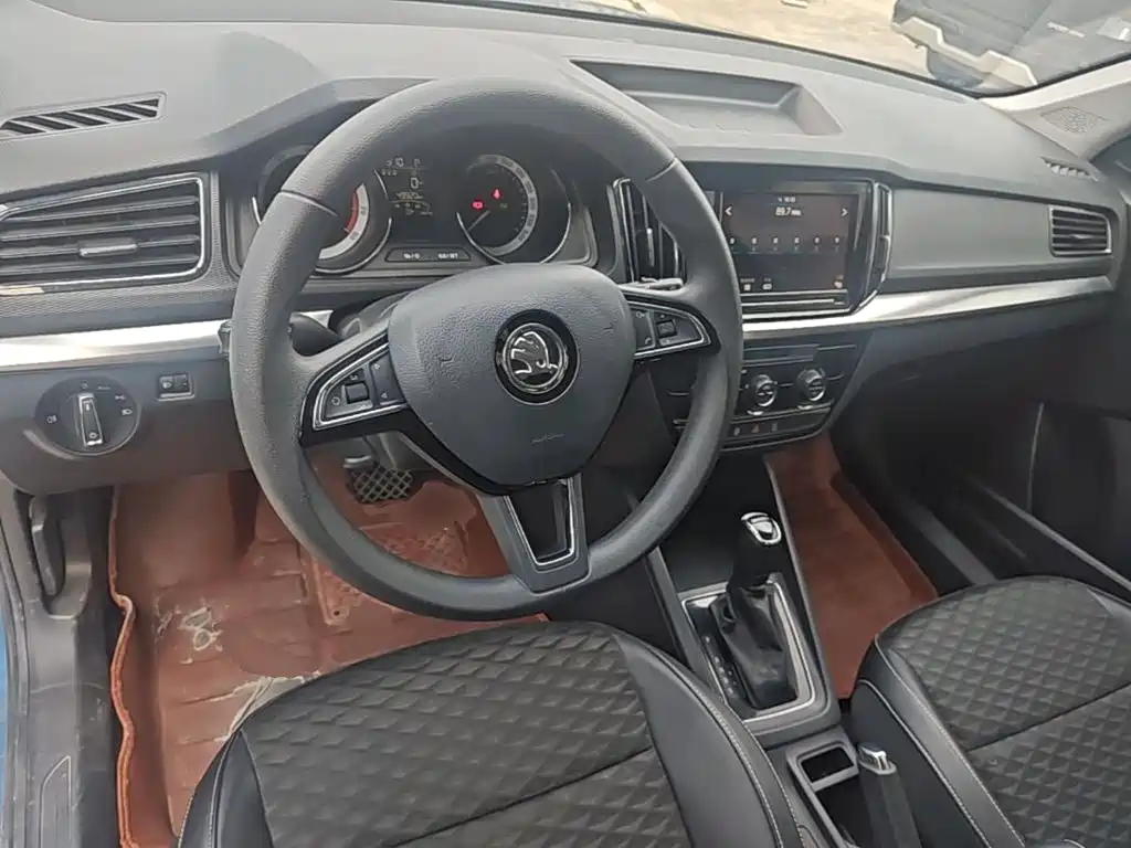 Skoda Kamiq 2019 — фото 10