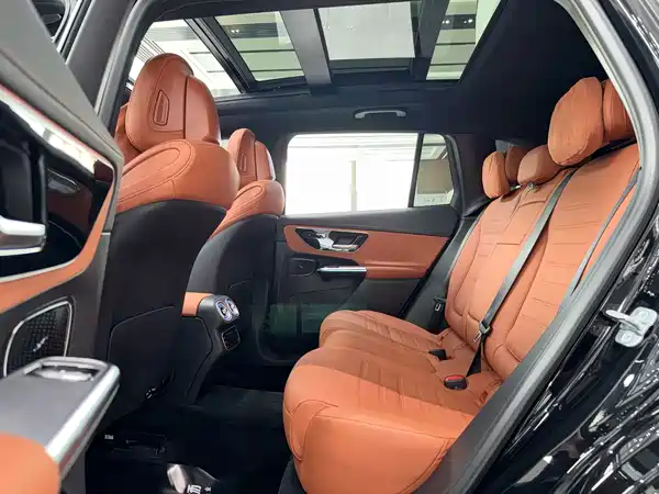 Mercedes-Benz GLC 2024