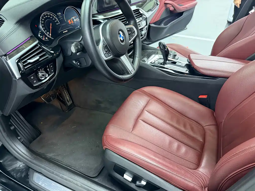 BMW 5 Series 2018 — фото 4