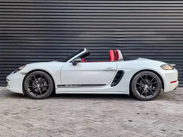 Porsche 718 2022