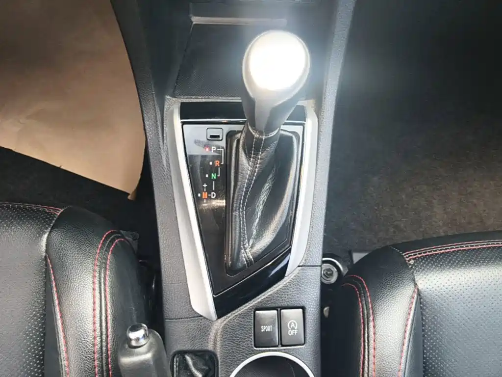 Toyota Levin 2018 — фото 14