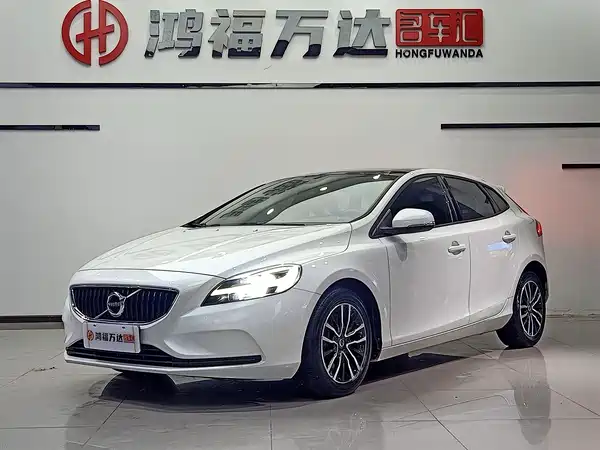 Volvo V40 2017