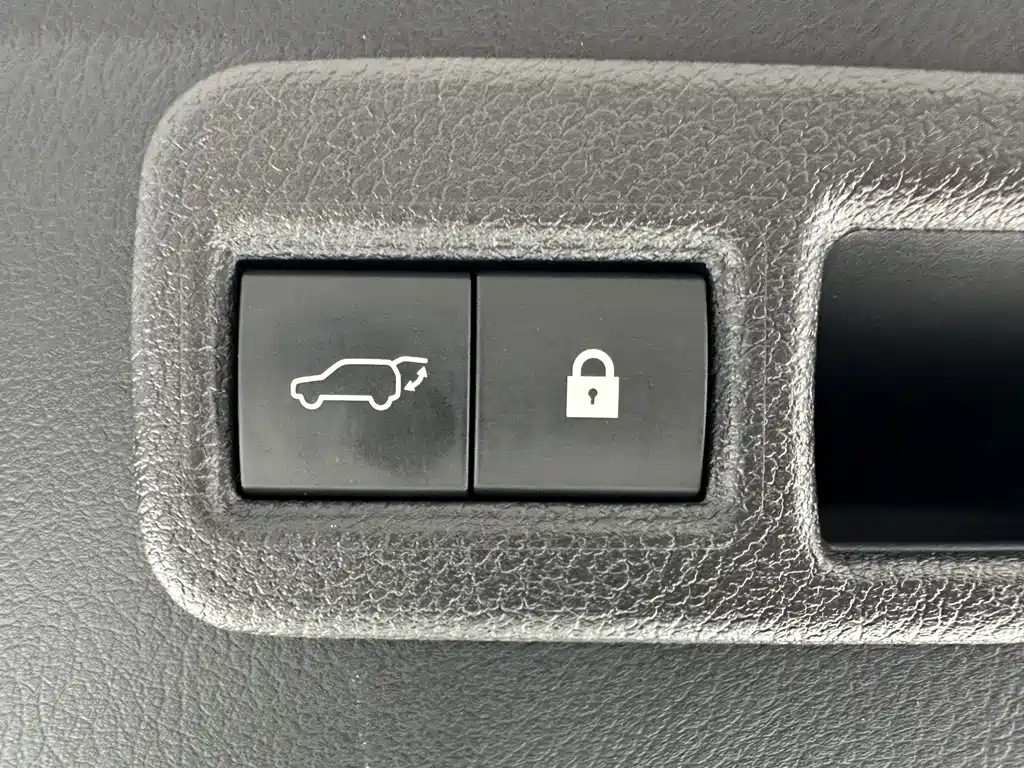 Lexus NX 2021 — фото 18