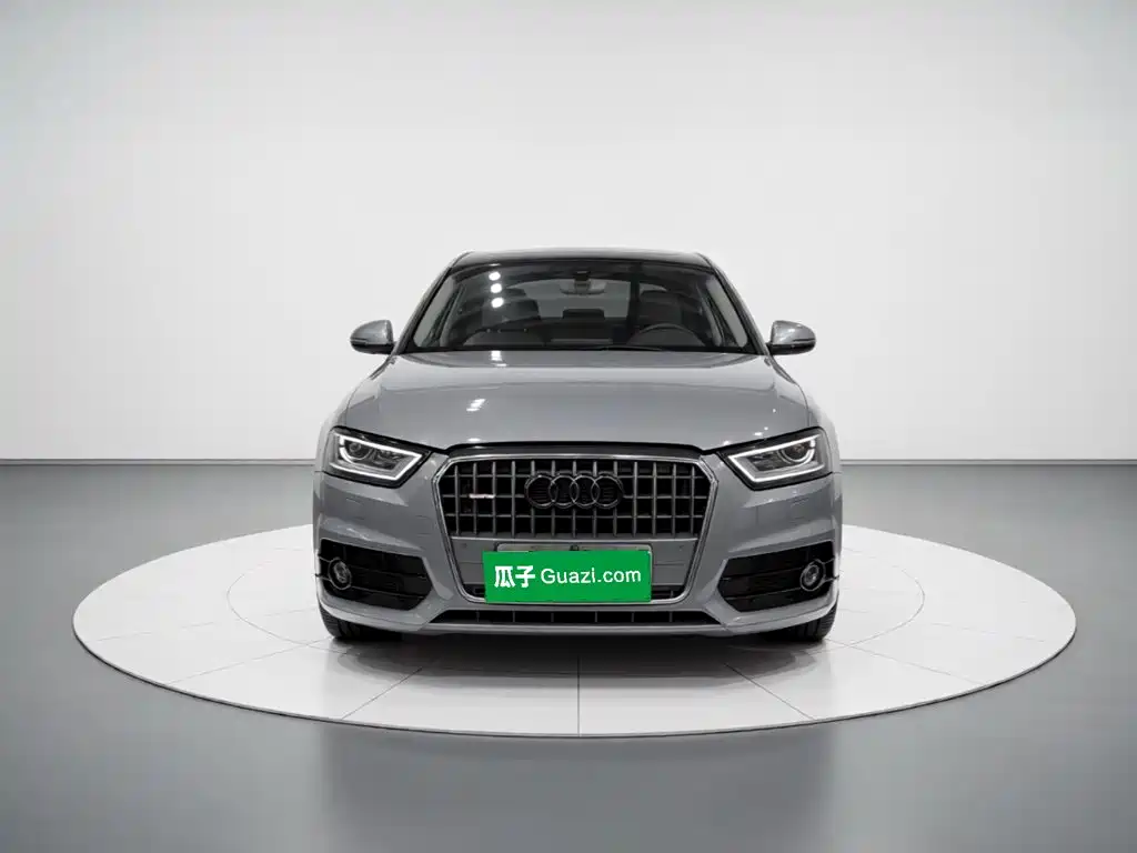 Audi Q3 2015 — фото 2