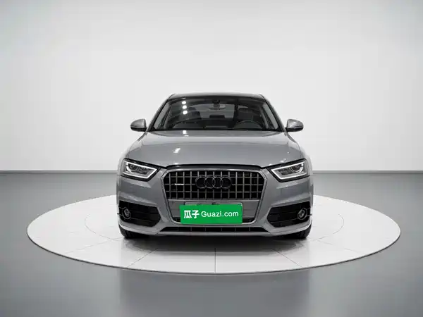 Audi Q3 2015