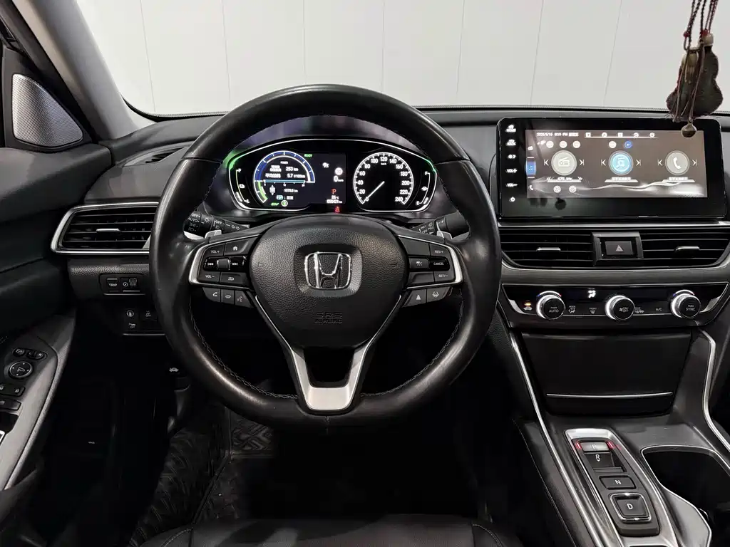 Honda Accord New Energy 2023 — фото 3