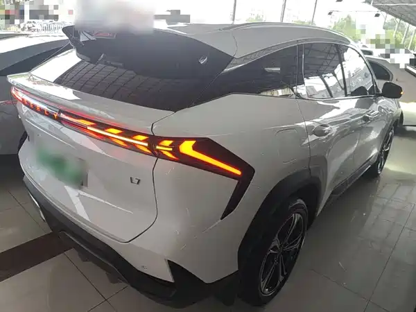 Geely Galaxy L7 2025