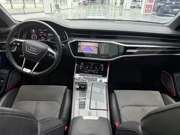 Audi A6L 2021