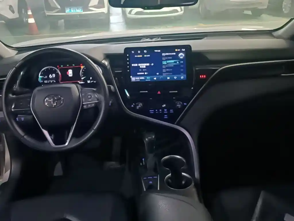 Toyota Camry 2022