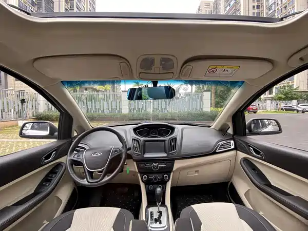 Chery Arrizo M7 2015