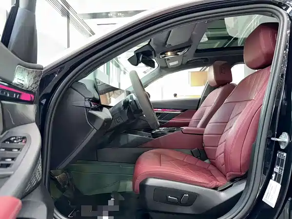 BMW 5 Series 2024
