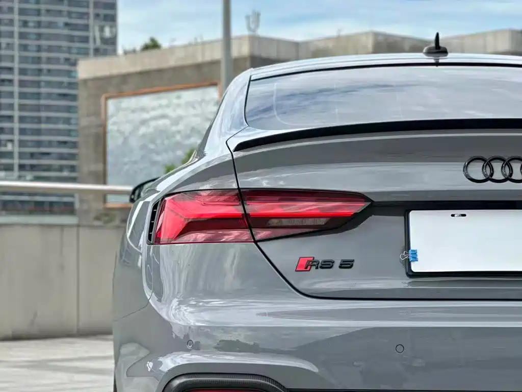 Audi RS 5 2023 — фото 8