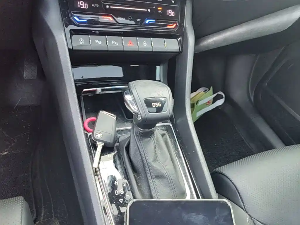 Skoda Kodiaq 2023 — фото 19