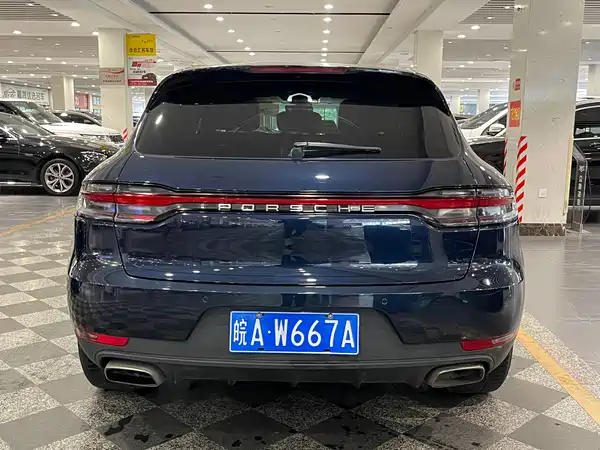 Porsche Macan 2020