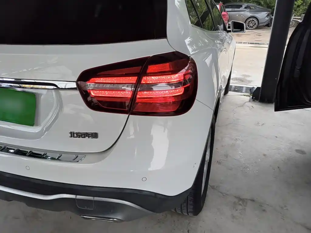 Mercedes-Benz GLA 2017 — фото 8