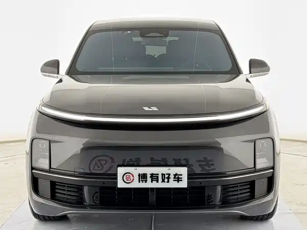 Li Auto L8 2024
