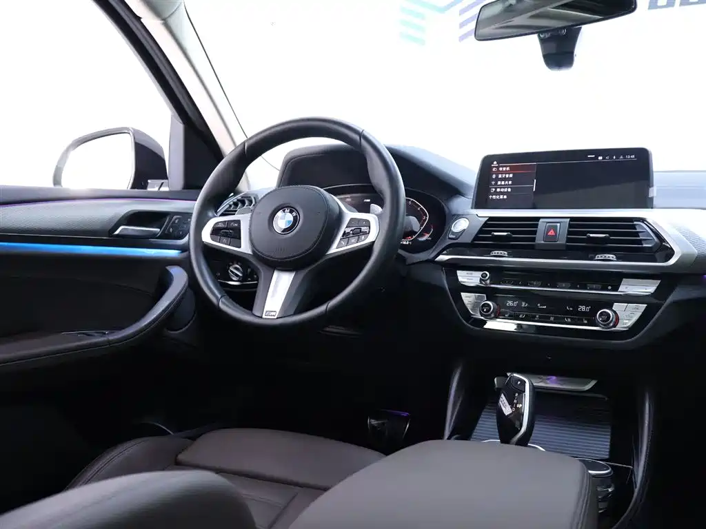 BMW X4 2021 — фото 14