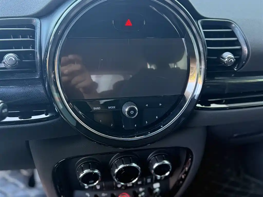 MINI Clubman 2022 — фото 13