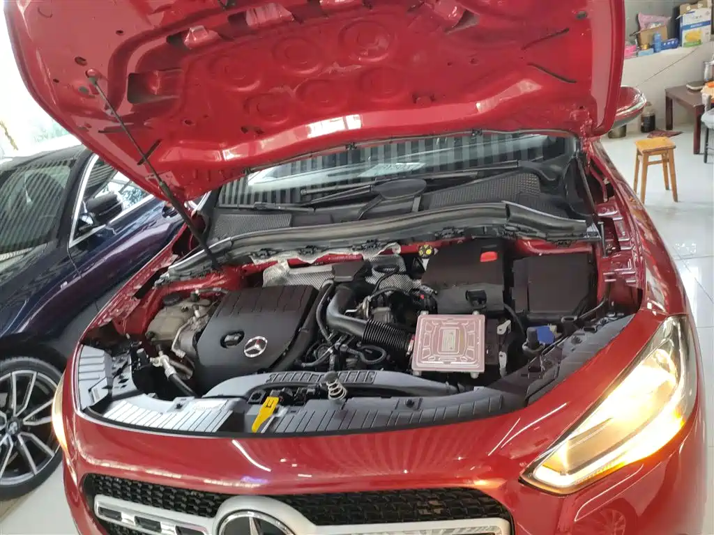 Mercedes-Benz GLA 2020 — фото 20