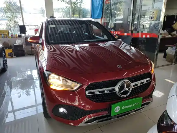 Mercedes-Benz GLA 2020